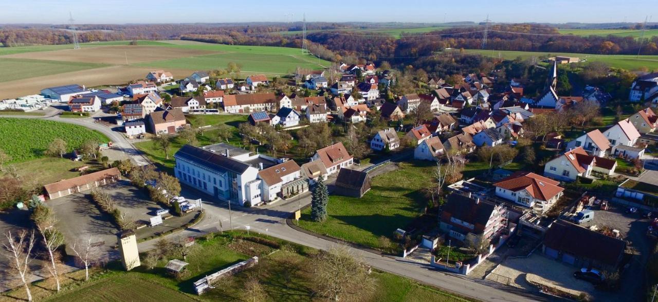 Landhotel Guenzburg Kupferzell Экстерьер фото