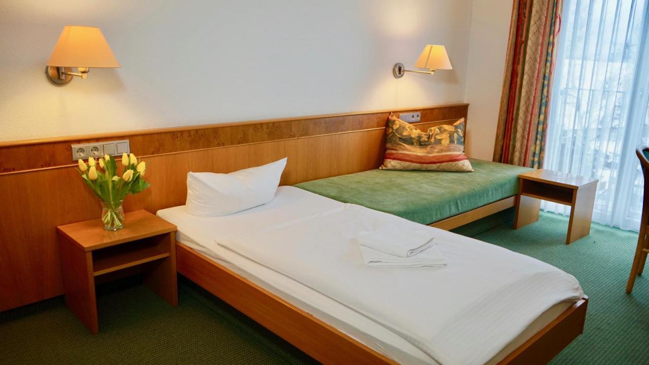Landhotel Guenzburg Kupferzell Экстерьер фото