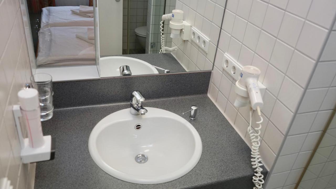 Landhotel Guenzburg Kupferzell Экстерьер фото